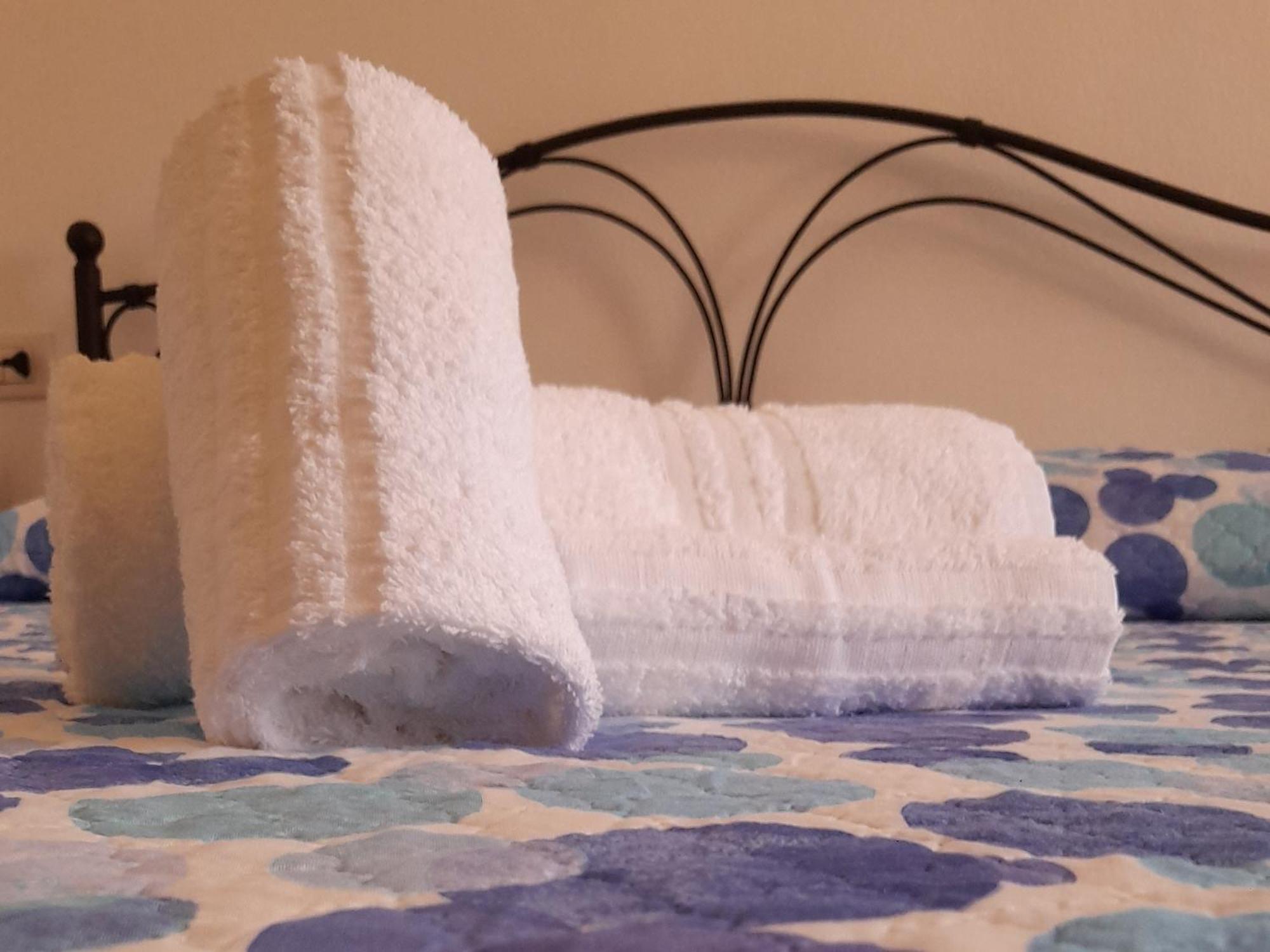 Su Fassoi Cabras Bed & Breakfast ภายนอก รูปภาพ